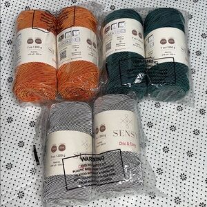 Crochet thread bundle